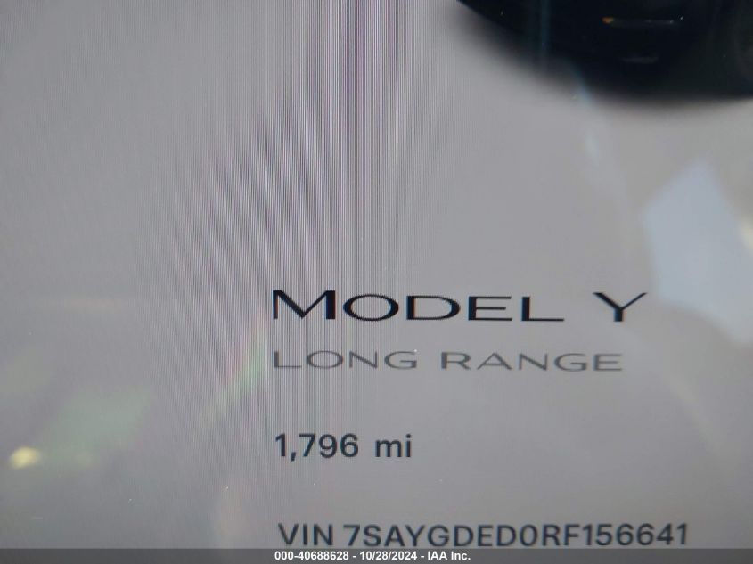 2024 Tesla Model Y VIN: 7SAYGDED0RF156641 Lot: 40688628