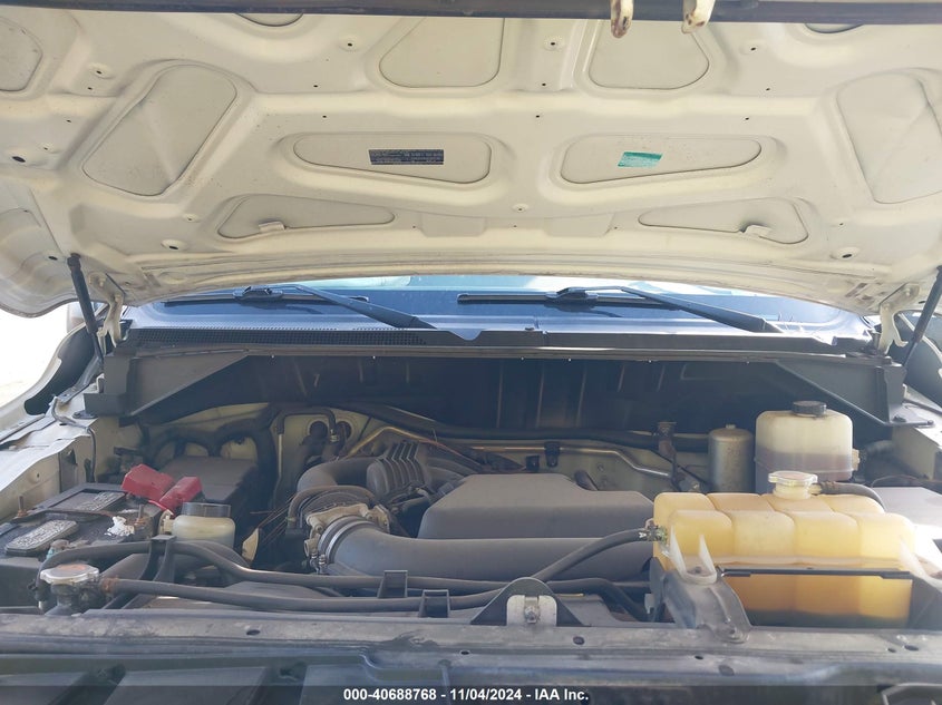 2014 NISSAN NV CARGO NV1500 S V6/SV V6 - 1N6BF0KM6EN102191