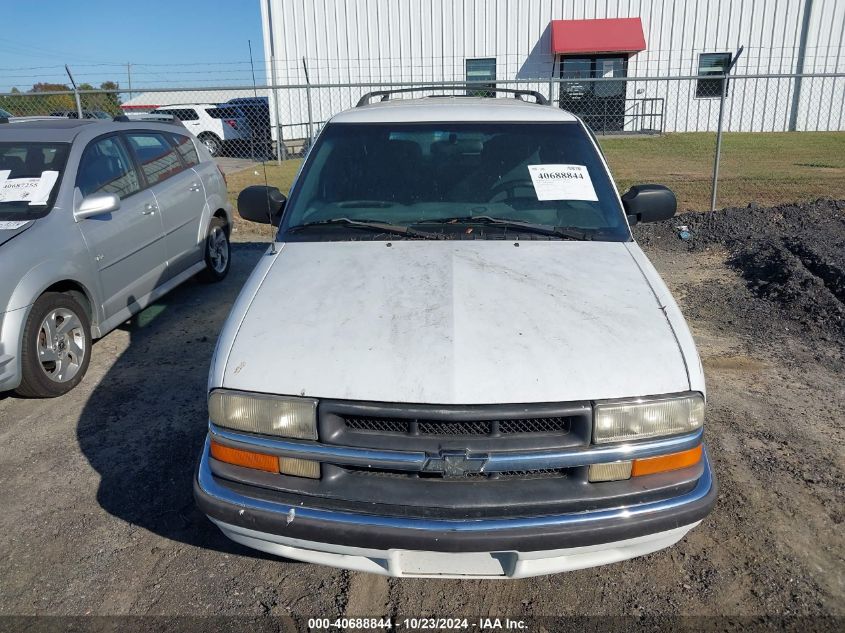 2000 Chevrolet Blazer Ls VIN: 1GNCS13W8Y2116535 Lot: 40688844