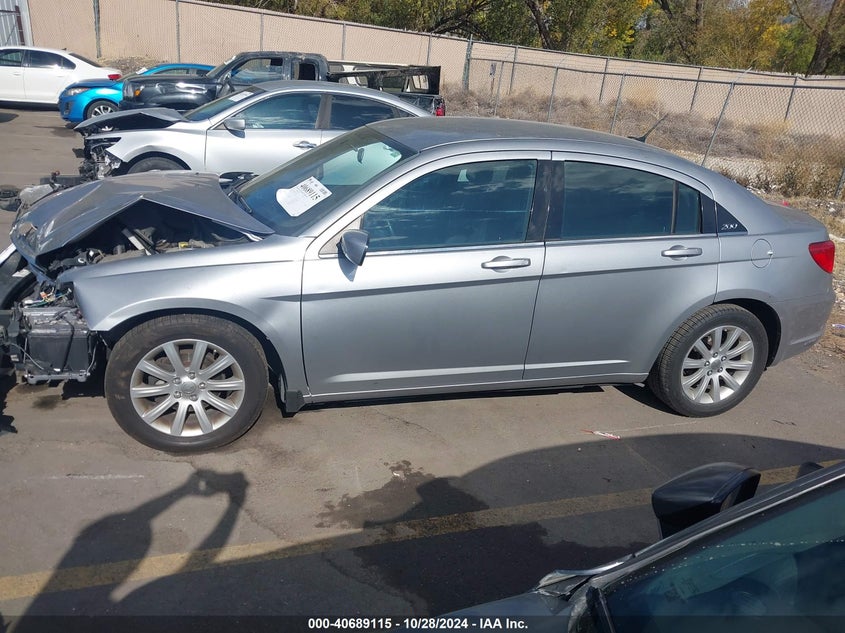 2013 CHRYSLER 200 TOURING - 1C3CCBBG8DN731492