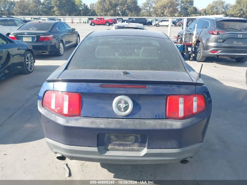 2012 Ford Mustang V6 Premium VIN: 001ZVBP8AM0C52562 Lot: 40689245