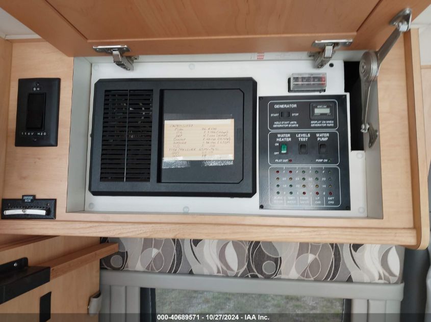 2016 Mercedes-Benz Sprinter 3500 - WDAPF4CC8GP208187