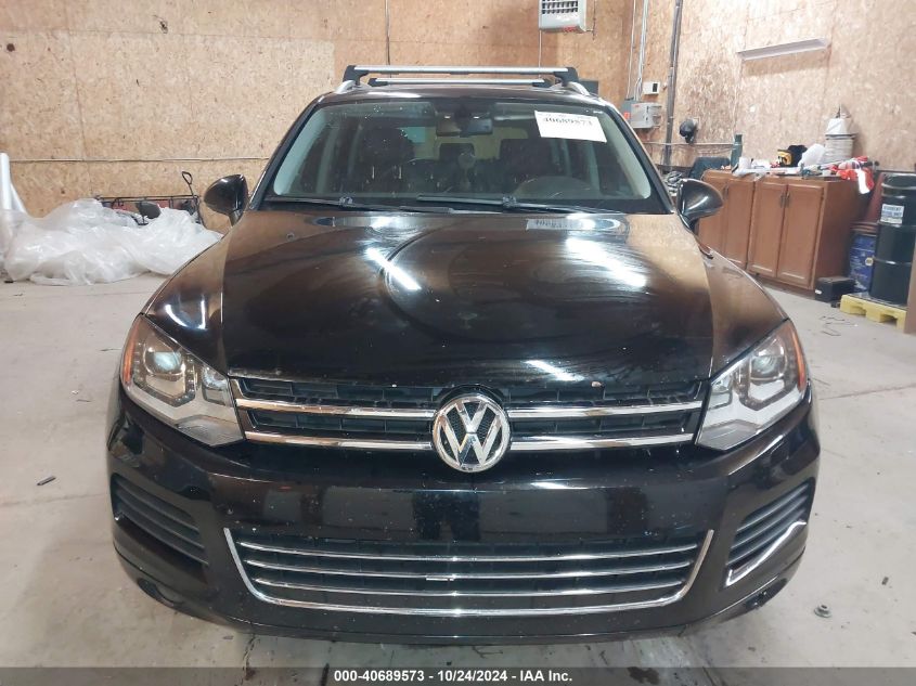 2013 Volkswagen Touareg Tdi Lux VIN: WVGEP9BPXDD011811 Lot: 40689573