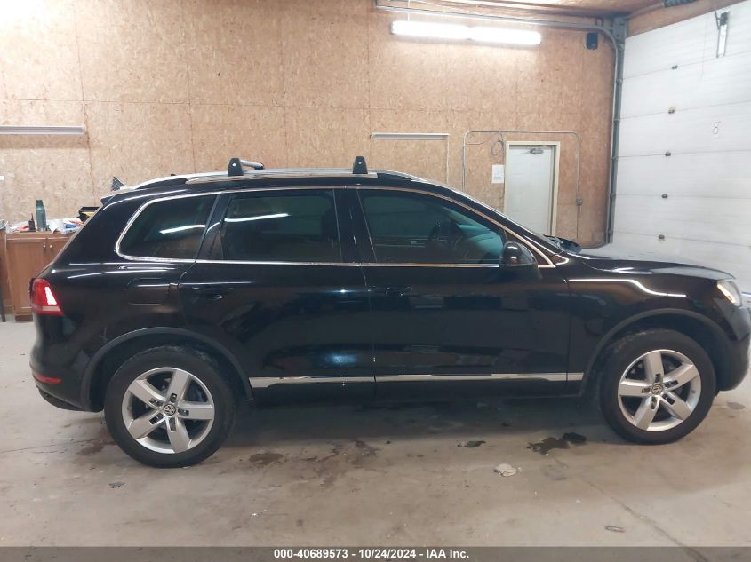 2013 Volkswagen Touareg Tdi Lux VIN: WVGEP9BPXDD011811 Lot: 40689573