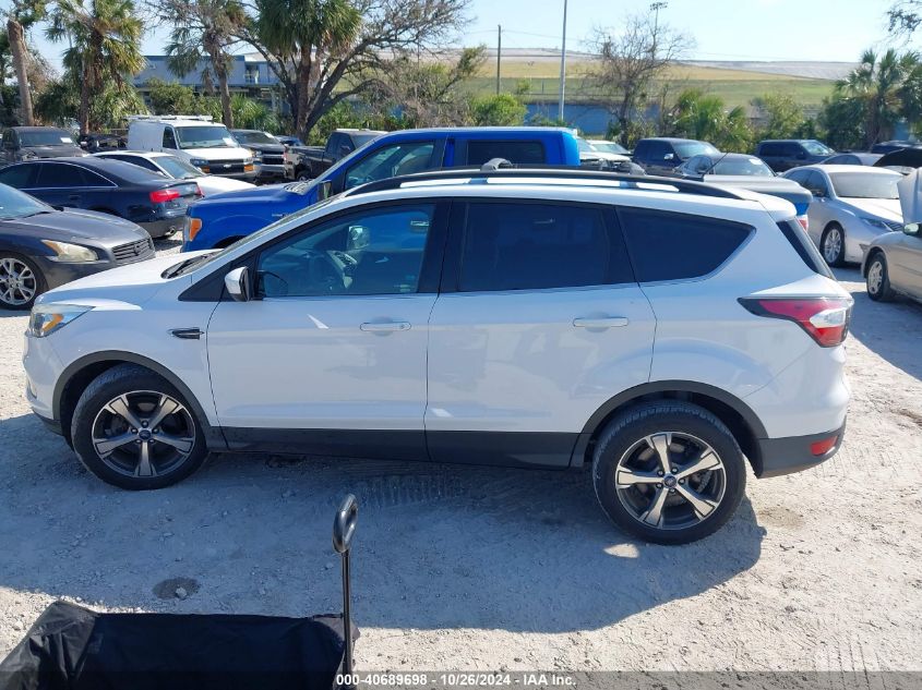 2017 FORD ESCAPE SE - 1FMCU0GD0HUB26479