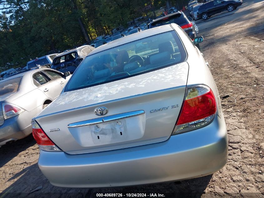 2005 Toyota Camry Le VIN: 4T1BE32K85U087040 Lot: 40689726