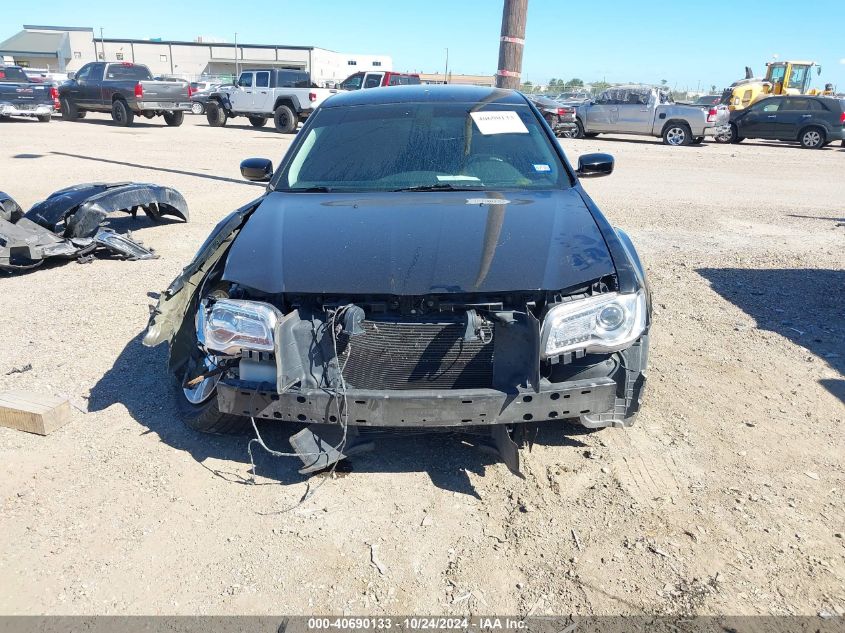 2019 Chrysler 300 Touring VIN: 2C3CCAAG5KH682995 Lot: 40690133