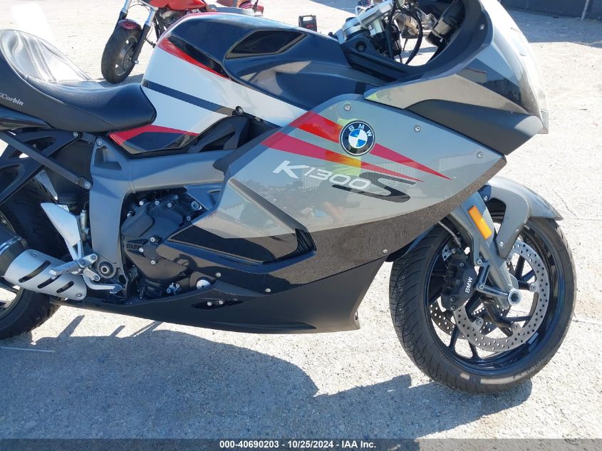 2010 BMW K1300 S VIN: WB105090XAZV93817 Lot: 40690203