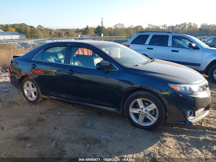 2014 Toyota Camry Se VIN: 4T1BF1FK8EU750831 Lot: 40690471