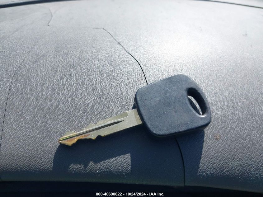 2000 Ford F-150 Work Series/Xl/Xlt VIN: 1FTZF1728YKA07099 Lot: 40690622