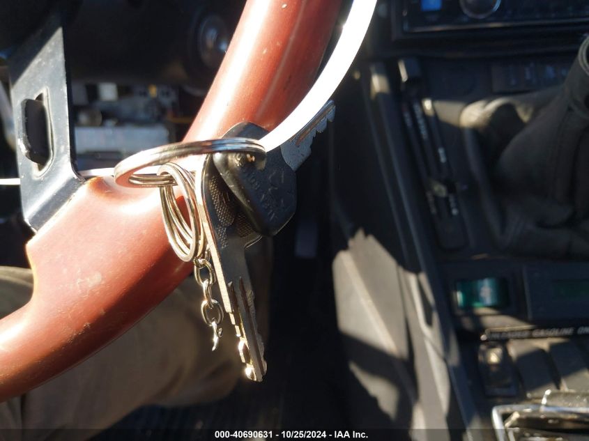 1985 Alfa Romeo Veloce 2000 Spider VIN: ZARBA541XF1023123 Lot: 40690631