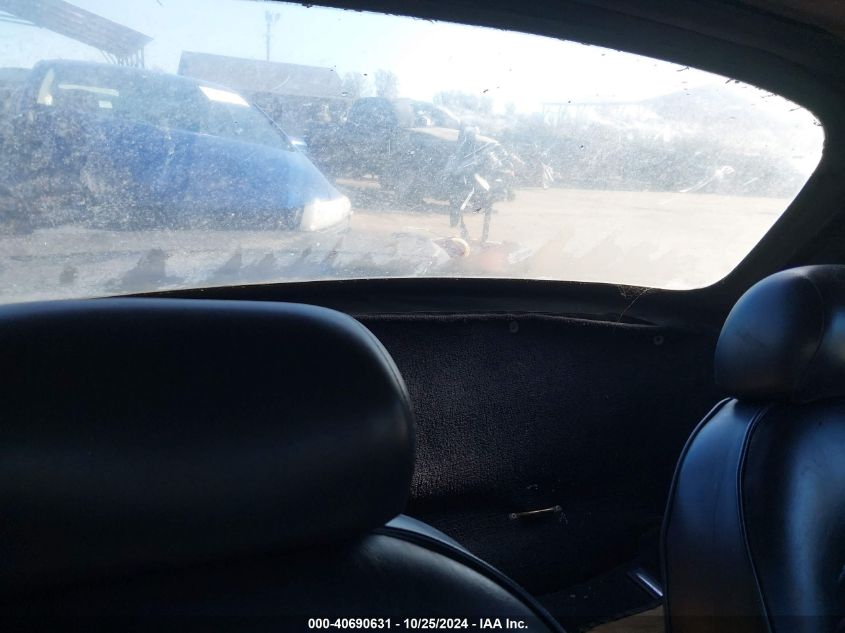 1985 Alfa Romeo Veloce 2000 Spider VIN: ZARBA541XF1023123 Lot: 40690631