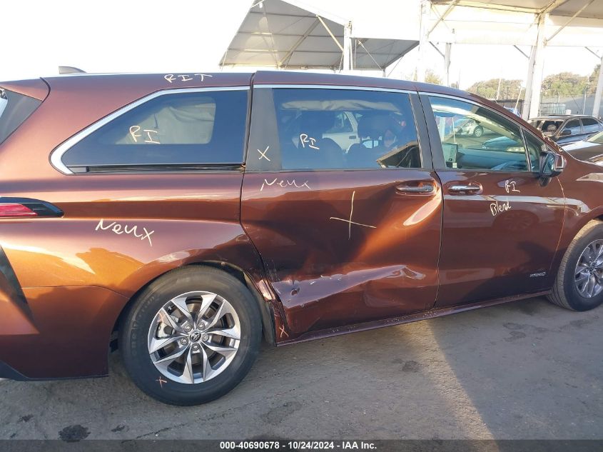 2021 Toyota Sienna Xle VIN: 5TDYRKEC8MS032009 Lot: 40690678