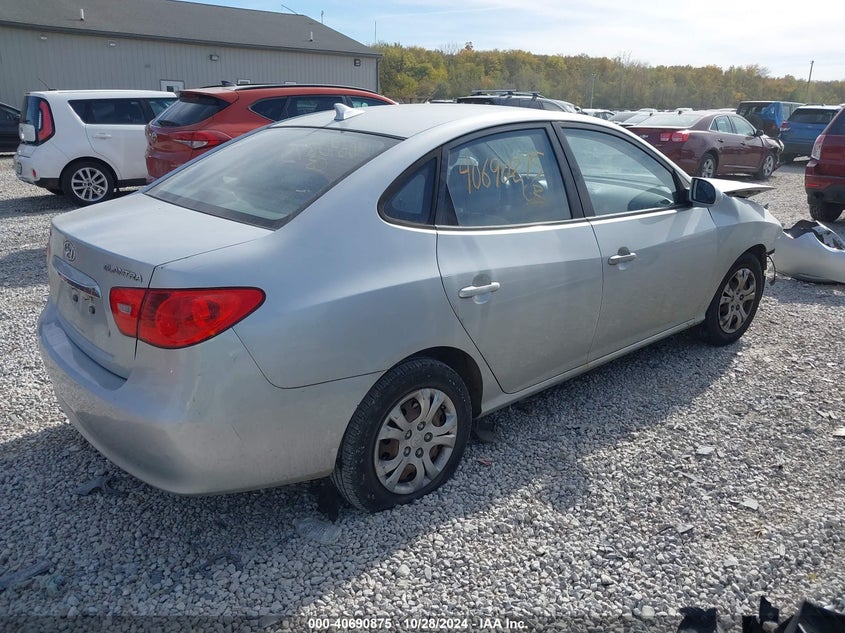 2010 HYUNDAI ELANTRA VIN: KMHDU4AD1AU968581