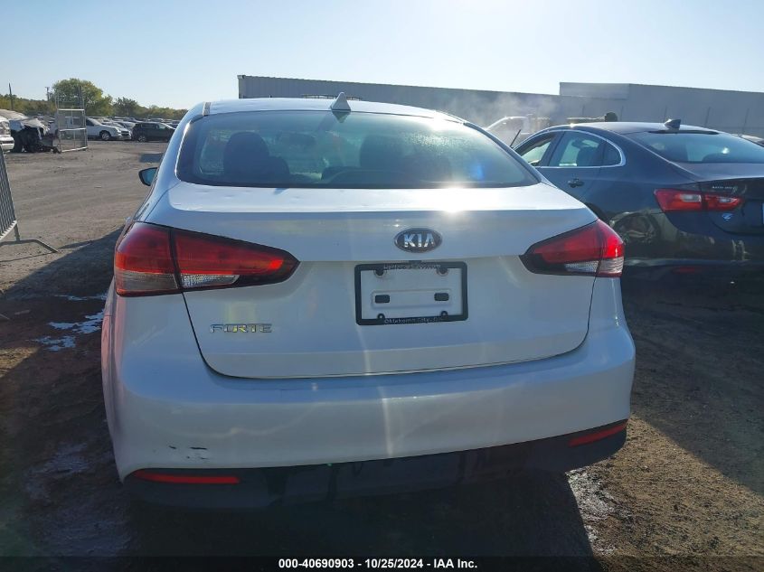 2018 Kia Forte Lx VIN: 3KPFL4A70JE193960 Lot: 40690903