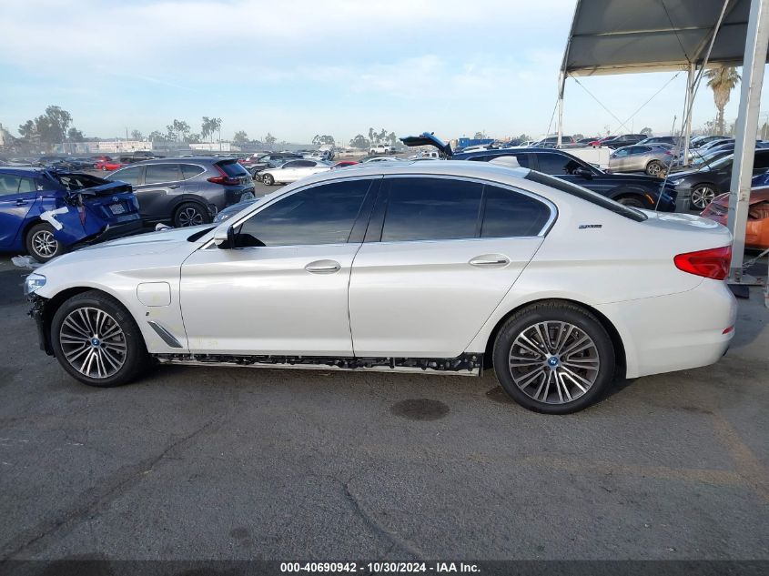 2018 BMW 530E Iperformance VIN: WBAJA9C58JB250828 Lot: 40690942