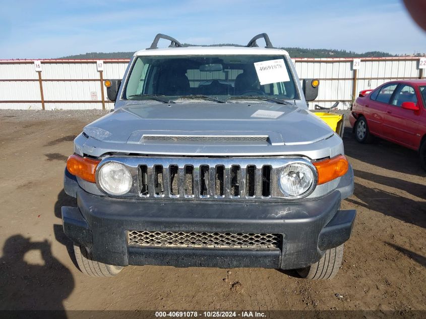 2007 Toyota Fj Cruiser VIN: JTEBU11F570012818 Lot: 40691078