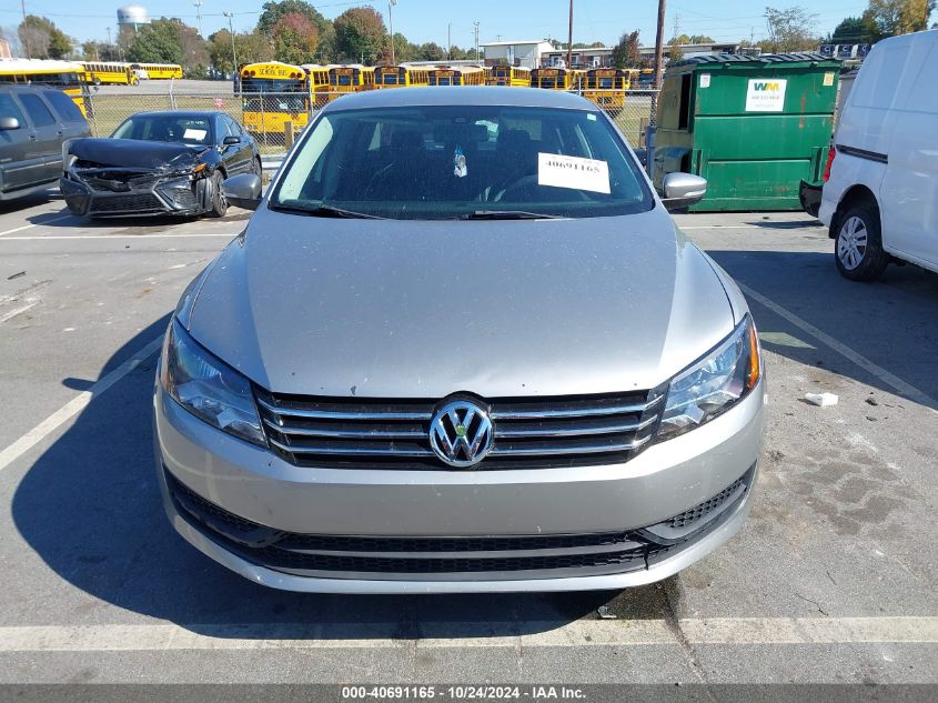 2013 Volkswagen Passat 2.5L Wolfsburg Edition VIN: 1VWAH7A35DC147981 Lot: 40691165