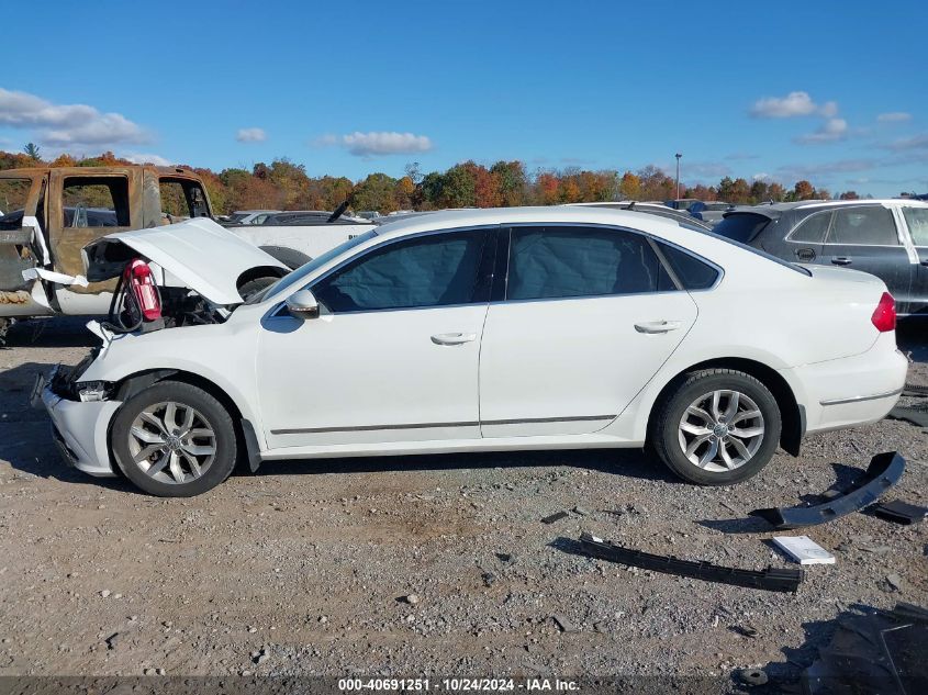 2016 Volkswagen Passat 1.8T S VIN: 1VWAT7A33GC062818 Lot: 40691251