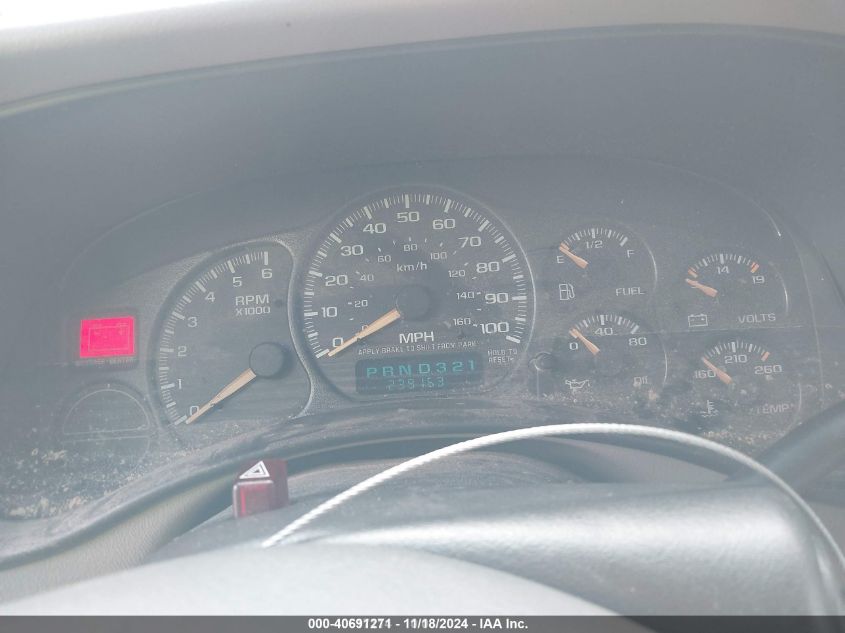 2002 Chevrolet Tahoe Z71 VIN: 1GNEK13Z12R324838 Lot: 40691271