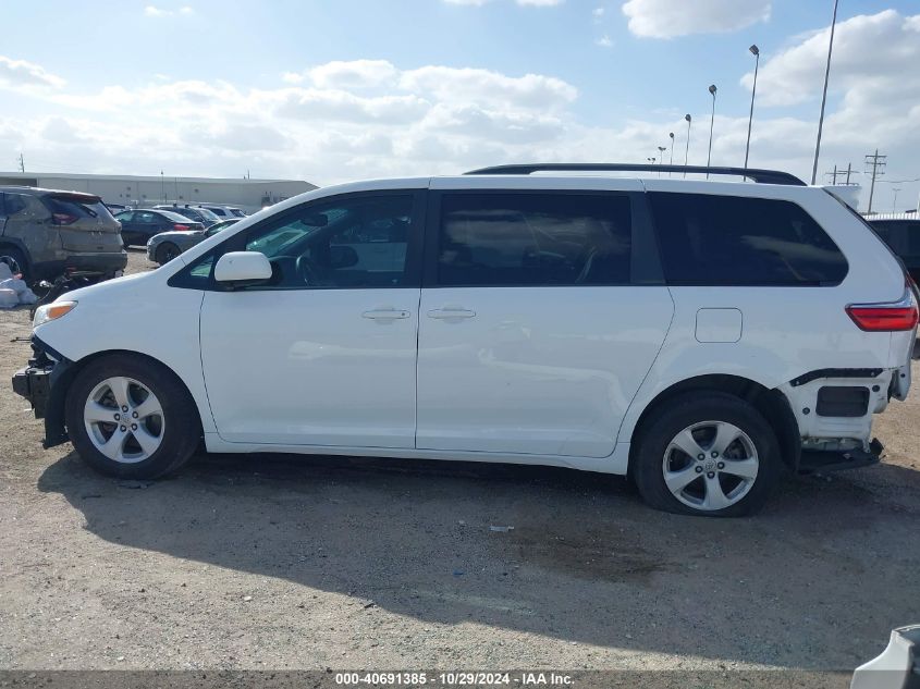 2017 Toyota Sienna Le 8 Passenger VIN: 5TDKZ3DC7HS888081 Lot: 40691385