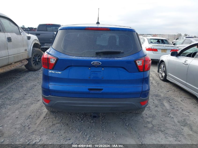 2019 Ford Escape S VIN: 1FMCU0F70KUB00953 Lot: 40691545