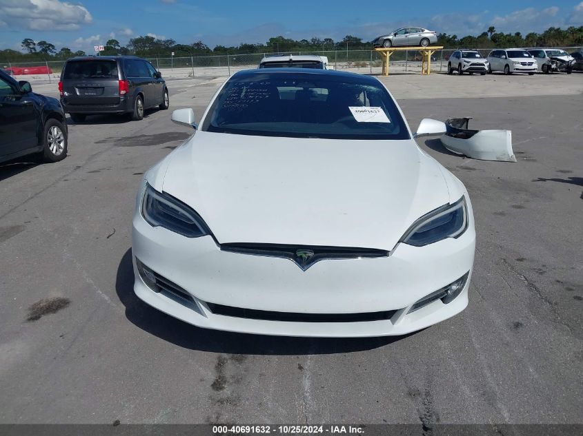 2018 Tesla Model S 100D/75D/P100D VIN: 5YJSA1E4XJF236469 Lot: 40691632