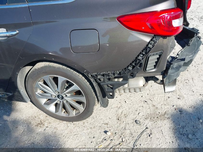 Image 6 of 2016 Hyundai Sonata  salvage vehicle - Lot #40691682 at IAAI