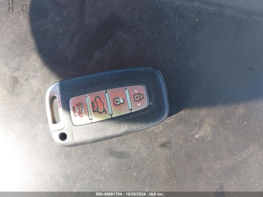 2013 Hyundai Veloster Turbo W/Black VIN: KMHTC6AE9DU121279 Lot: 40691704