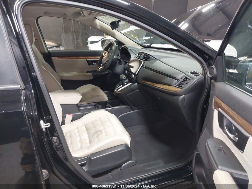 VIN 7FARW2H50JE052415 2018 HONDA CR-V EX