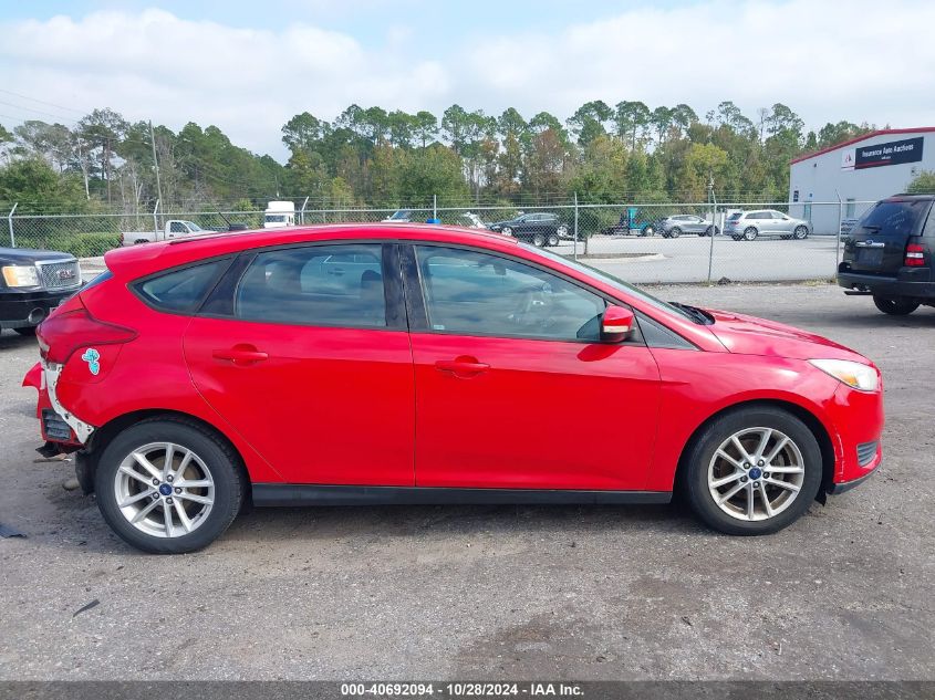 2017 Ford Focus Se VIN: 1FADP3K22HL225453 Lot: 40692094