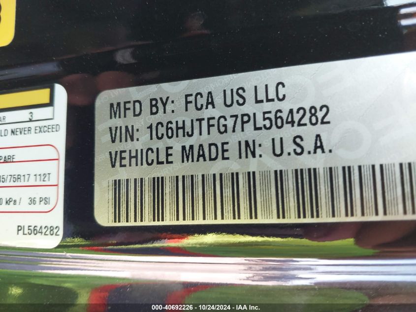 2023 Jeep Gladiator Overland 4X4 VIN: 1C6HJTFG7PL564282 Lot: 40692226