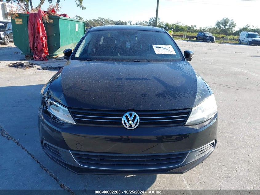 2013 VOLKSWAGEN JETTA 2.5L SE - 3VWDX7AJ1DM368619