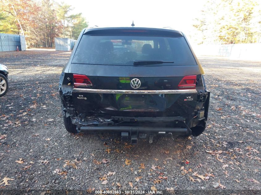 2018 Volkswagen Atlas 3.6L V6 Se VIN: 1V2KR2CA7JC581011 Lot: 40692563