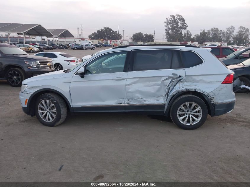 2018 Volkswagen Tiguan 2.0T Se/2.0T Sel VIN: 3VV3B7AX0JM208813 Lot: 40692564