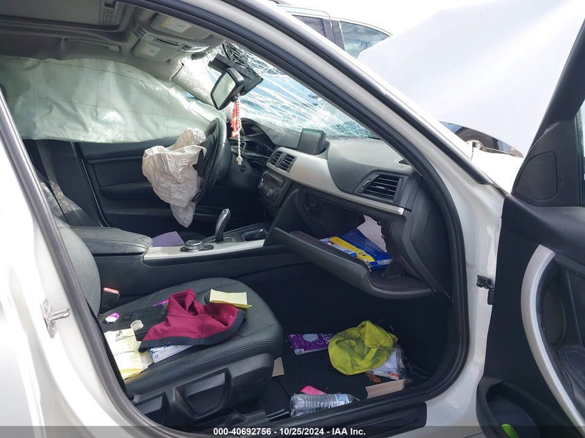 2014 BMW 320I - WBA3B1C5XEP679811