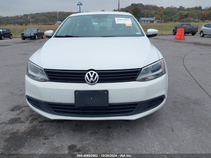 2014 Volkswagen Jetta 1.8T Se VIN: 3VWD17AJ3EM416575 Lot: 40692862