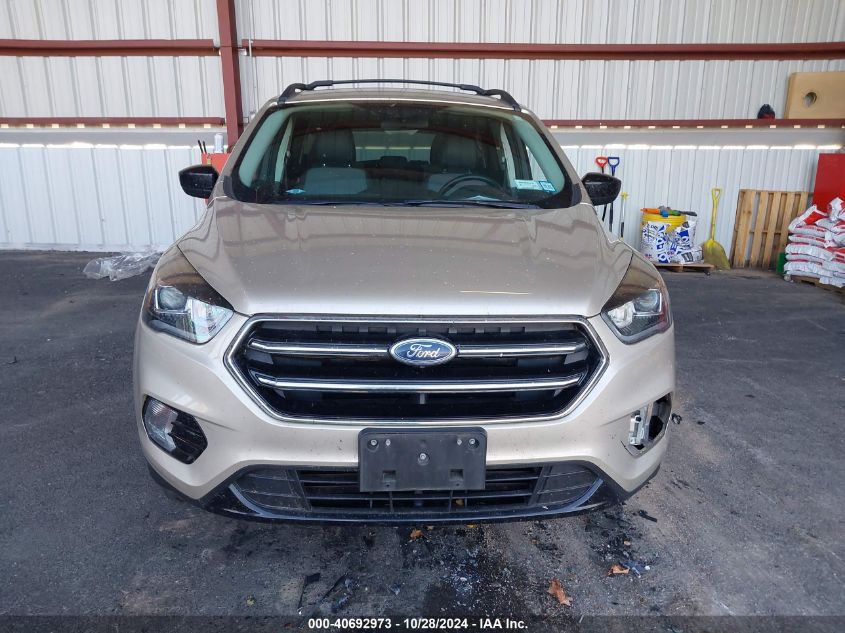 2017 Ford Escape Se VIN: 1FMCU9GDXHUD63663 Lot: 40692973