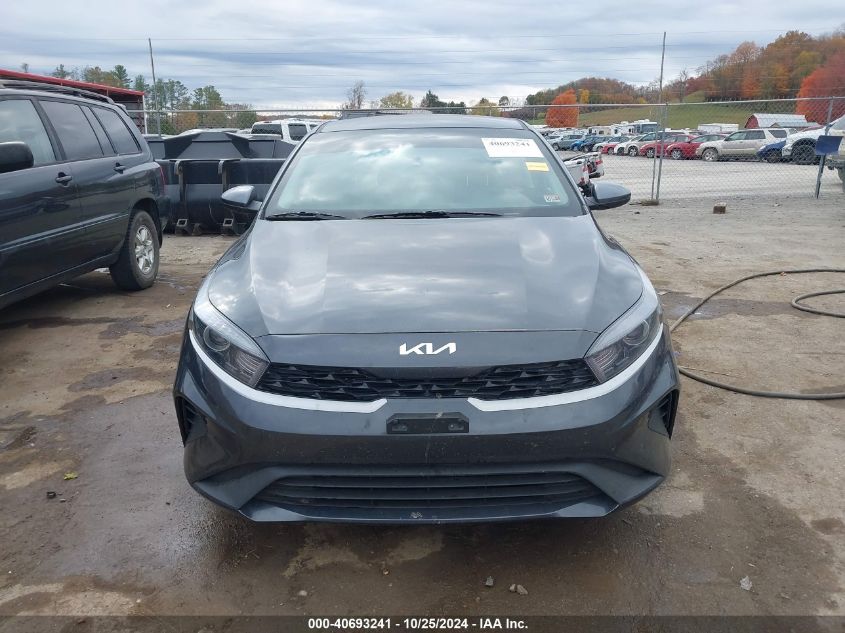 2023 Kia Forte Lx VIN: 3KPF24AD3PE685402 Lot: 40693241