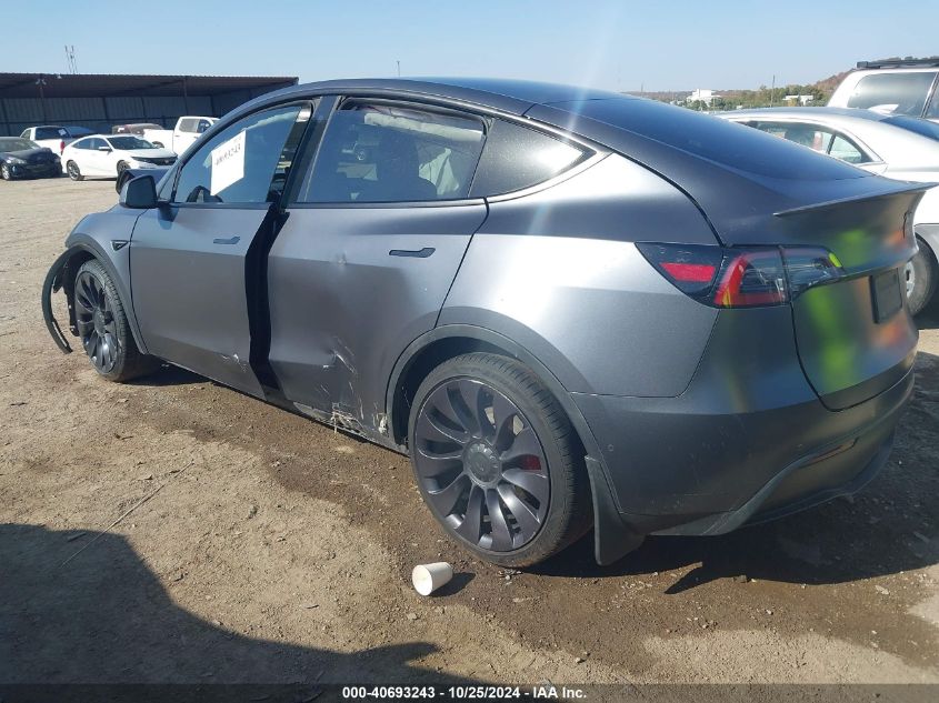 VIN 7SAYGDEF6NF309597 2022 TESLA MODEL Y no.3