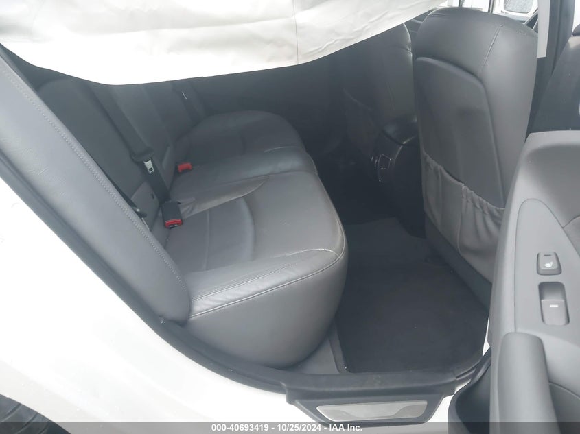 2013 HYUNDAI SONATA HYBRID LIMITED - KMHEC4A47DA066353