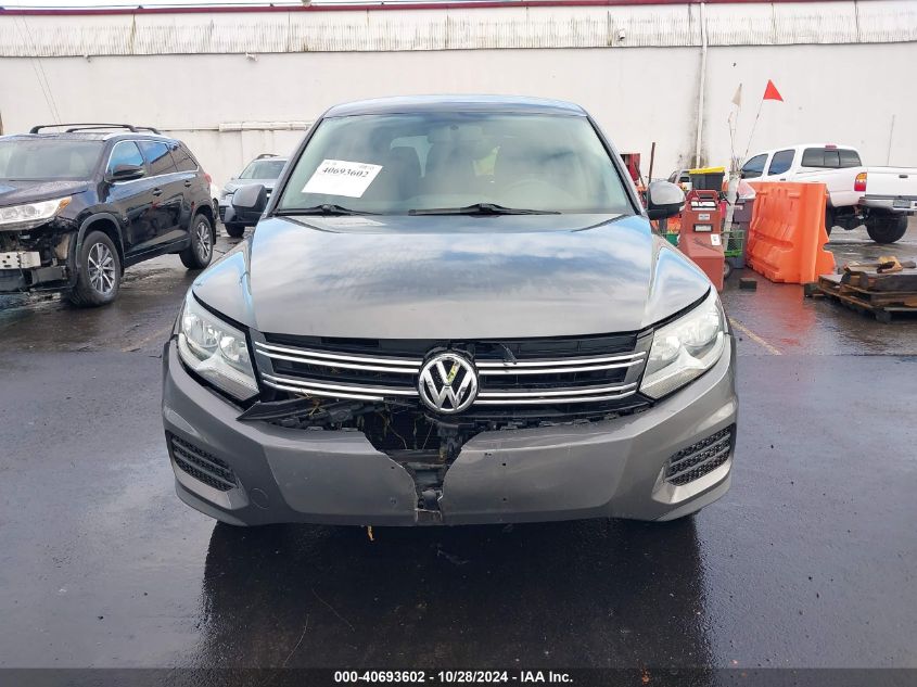 2013 Volkswagen Tiguan S VIN: WVGAV3AX2DW621984 Lot: 40693602