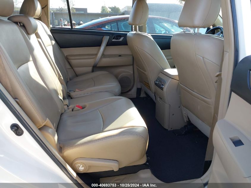 2012 Toyota Highlander Se V6 VIN: 5TDBK3EH5CS130327 Lot: 41778701