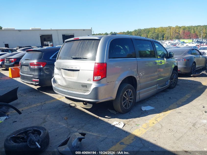VIN 2C4RDGCG3HR596154 2017 DODGE GRAND CARAVAN SXT