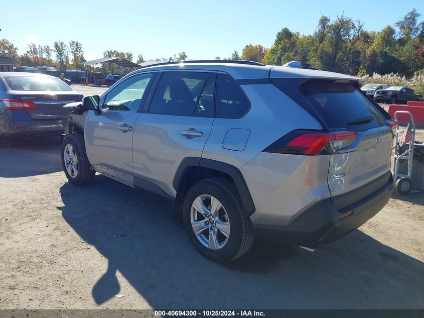 VIN 2T3W1RFV1MW150571 2021 TOYOTA RAV4 XLE