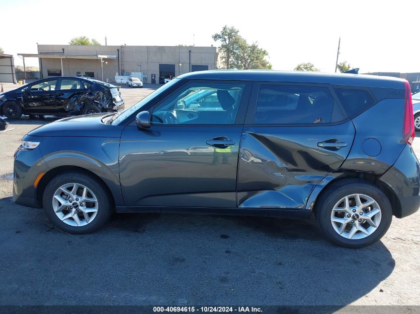 2022 Kia Soul Lx VIN: KNDJ23AU5N7814015 Lot: 40694615