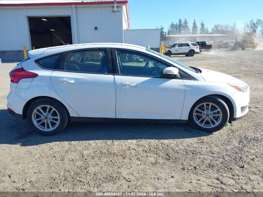 2017 Ford Focus Se VIN: 1FADP3K24HL255554 Lot: 40694657