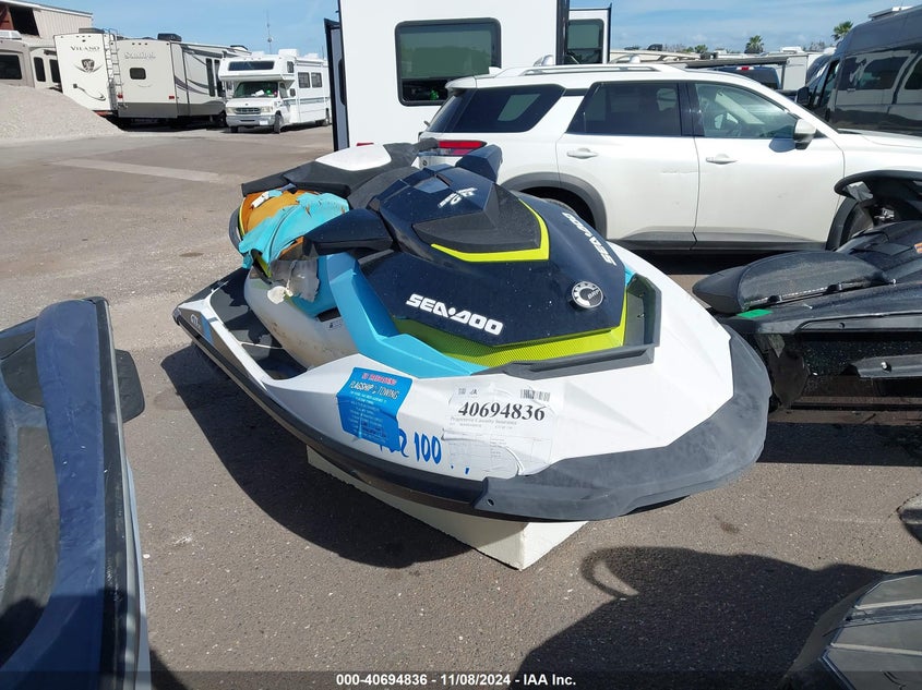 2015 BOMBARDIER GTI SE 130