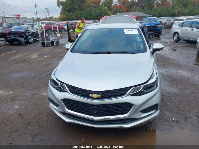 2018 Chevrolet Cruze Lt Auto VIN: 1G1BE5SM1J7229991 Lot: 40694941