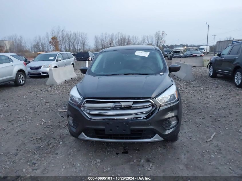 2017 FORD ESCAPE SE - 1FMCU9G96HUC32452